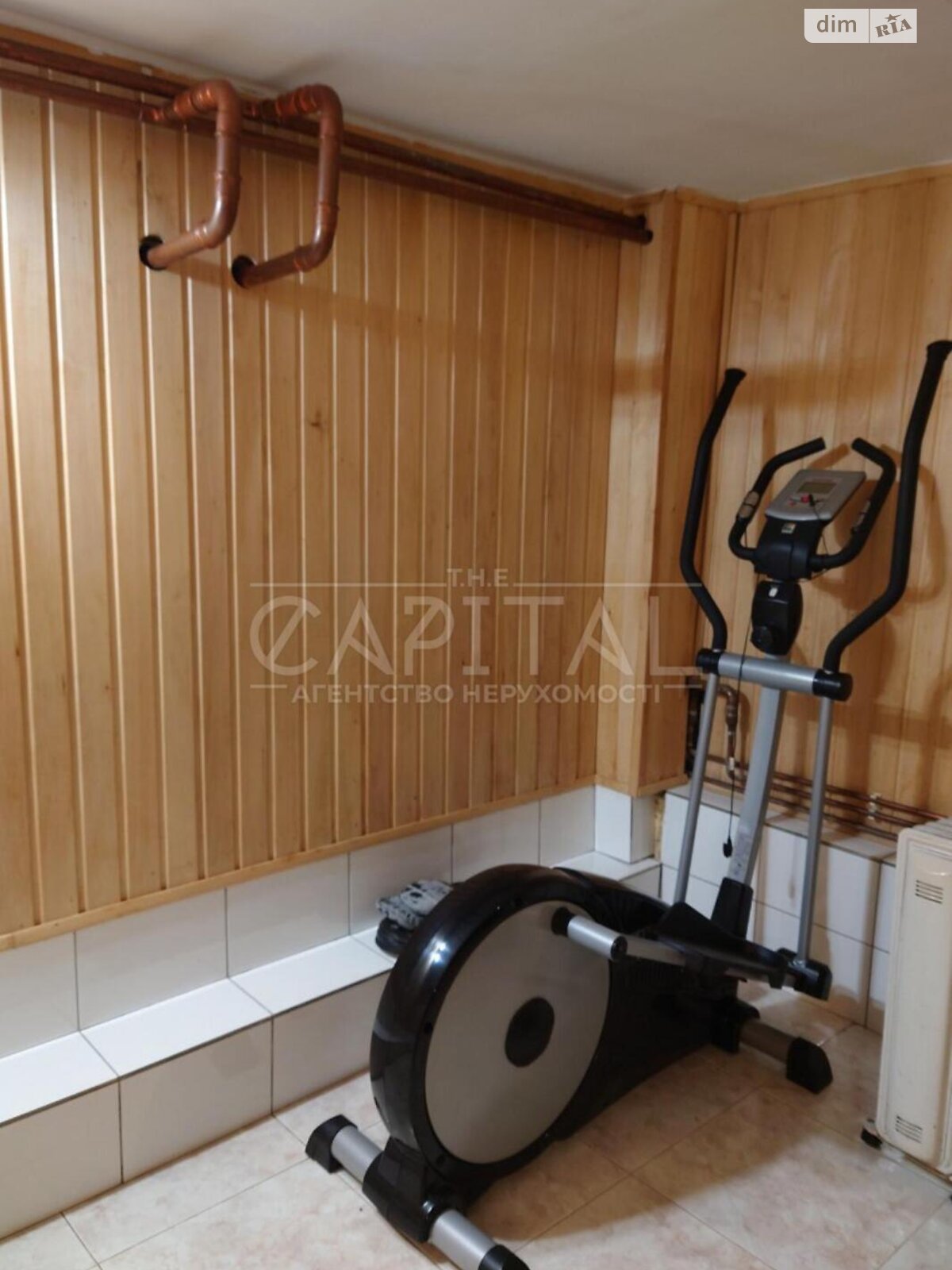 триповерховий будинок з гаражем, 396 кв. м, цегла. Продаж у Києві фото 1 триповерховий будинок з гаражем, 396 кв. м, цегла. Продаж у Києві фото 1