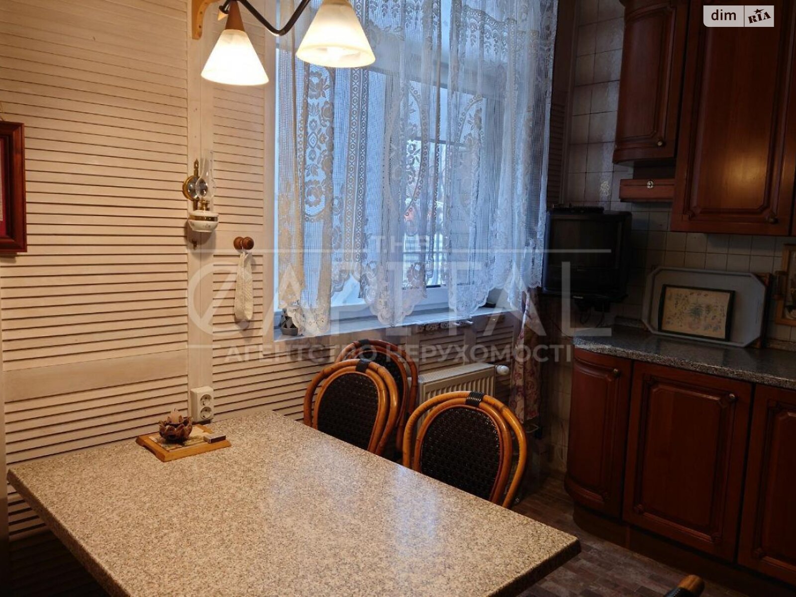 триповерховий будинок з гаражем, 396 кв. м, цегла. Продаж у Києві фото 1 триповерховий будинок з гаражем, 396 кв. м, цегла. Продаж у Києві фото 1