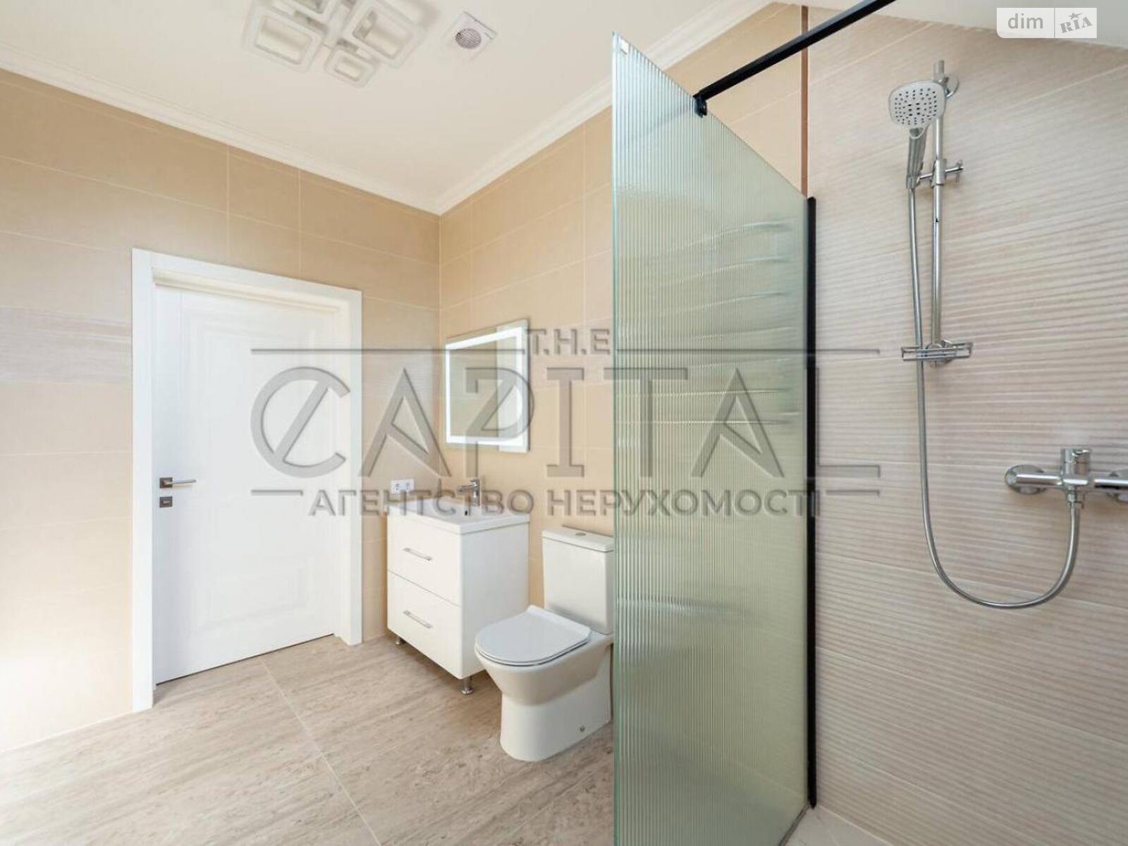 двоповерховий будинок з гаражем, 280 кв. м, цегла. Продаж в Києві, район Осокорки фото 1 двоповерховий будинок з гаражем, 280 кв. м, цегла. Продаж в Києві, район Осокорки фото 1