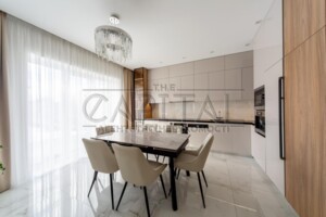 трехэтажный дом с балконом, 250 кв. м, кирпич. Продажа в Киеве фото 2