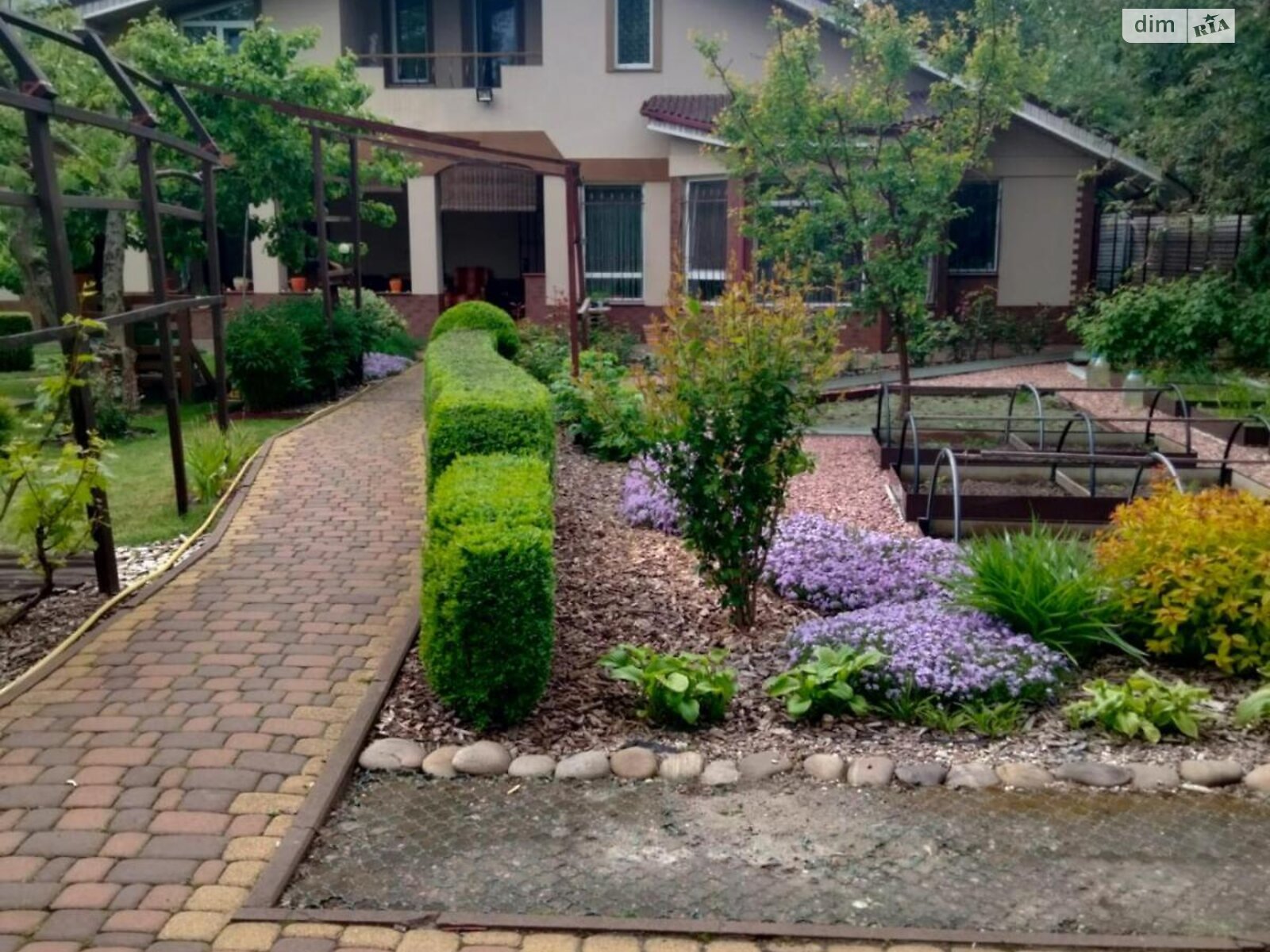 двоповерховий будинок з балконом, 120 кв. м, кирпич. Продаж в Києві, район Шевченківський фото 1 двоповерховий будинок з балконом, 120 кв. м, кирпич. Продаж в Києві, район Шевченківський фото 1