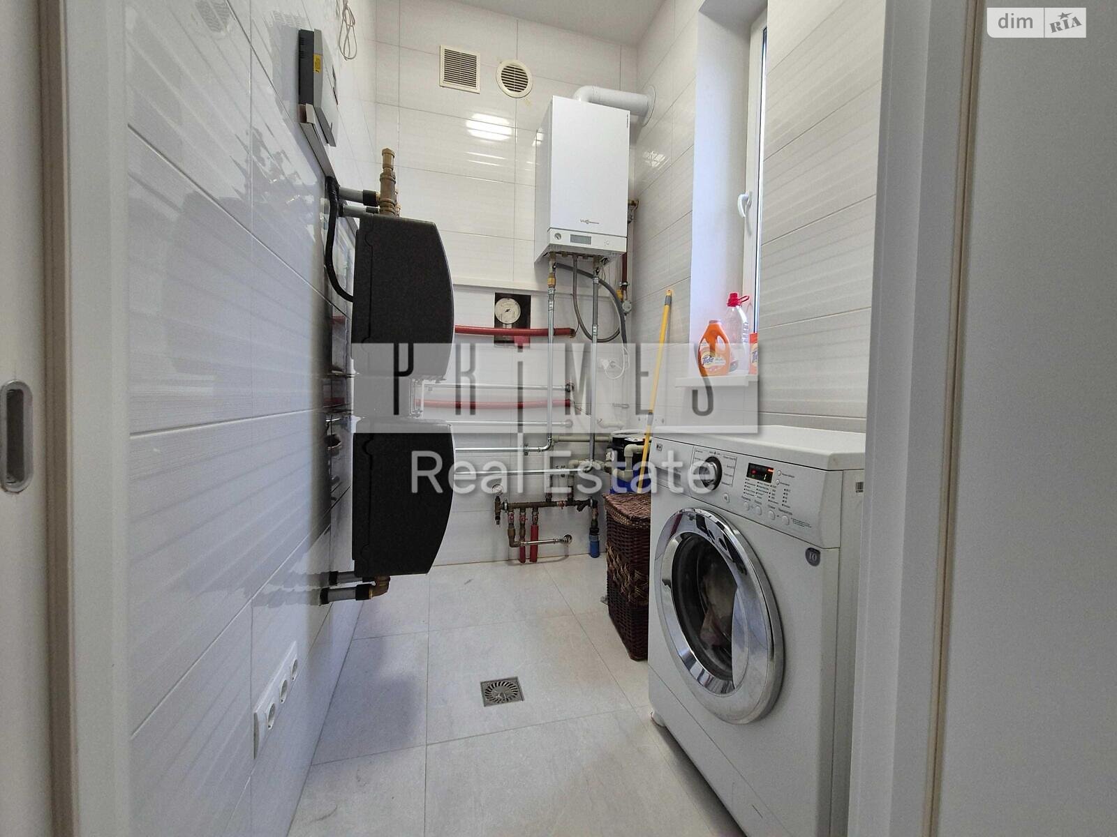 двухэтажный дом с гаражом, 230 кв. м, газобетон. Продажа в Киеве район Шевченковский фото 1 двухэтажный дом с гаражом, 230 кв. м, газобетон. Продажа в Киеве район Шевченковский фото 1