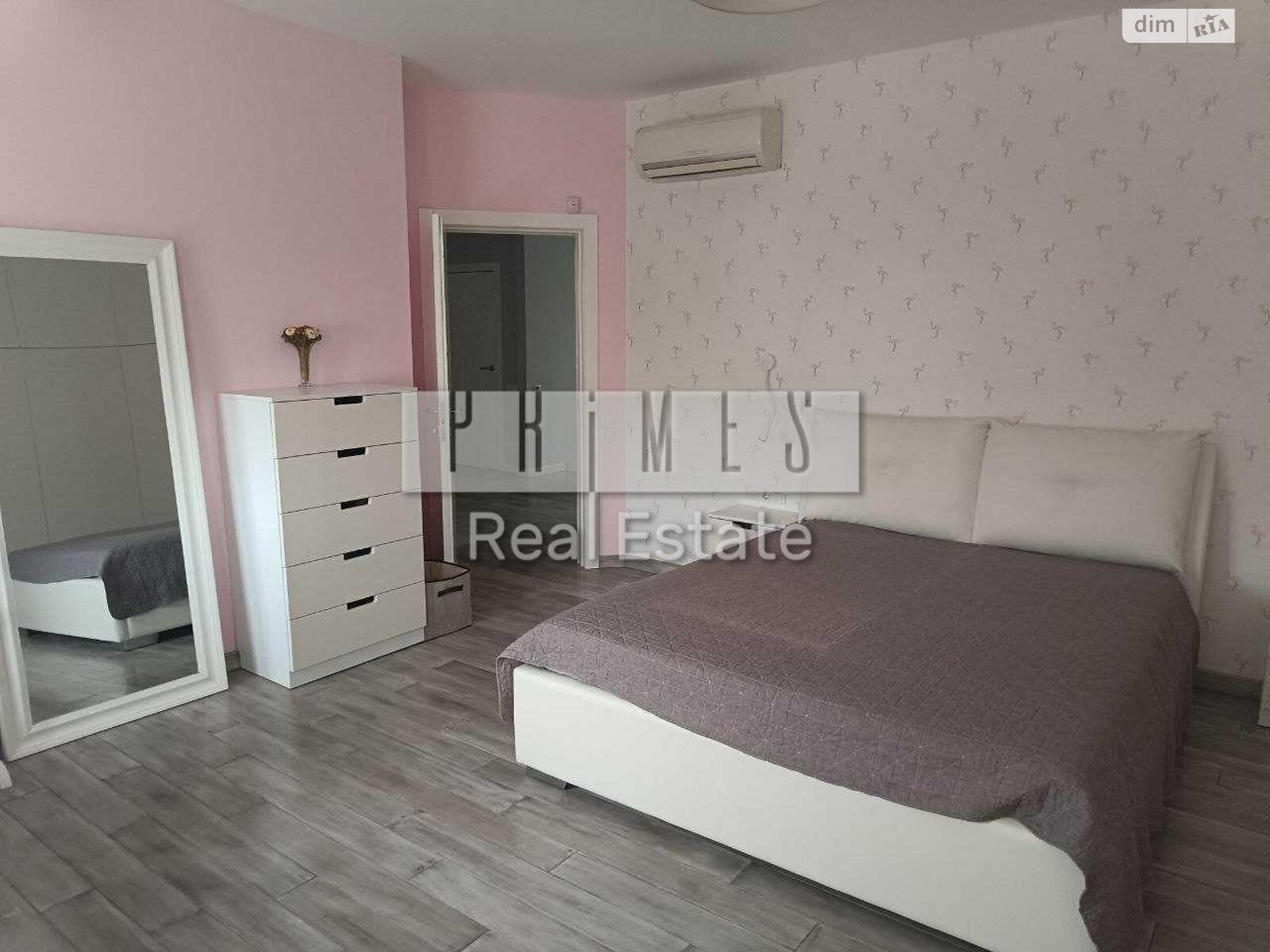 двухэтажный дом с гаражом, 230 кв. м, газобетон. Продажа в Киеве район Шевченковский фото 1 двухэтажный дом с гаражом, 230 кв. м, газобетон. Продажа в Киеве район Шевченковский фото 1
