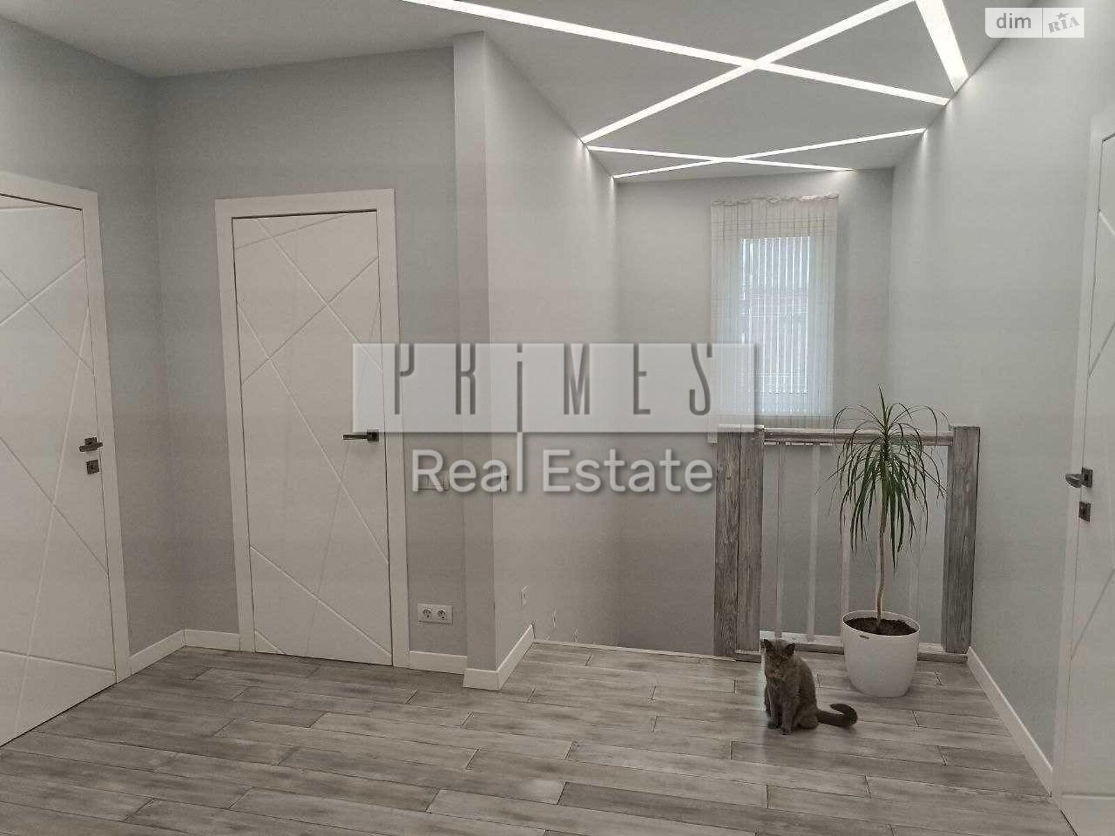 двухэтажный дом с гаражом, 230 кв. м, газобетон. Продажа в Киеве район Шевченковский фото 1 двухэтажный дом с гаражом, 230 кв. м, газобетон. Продажа в Киеве район Шевченковский фото 1