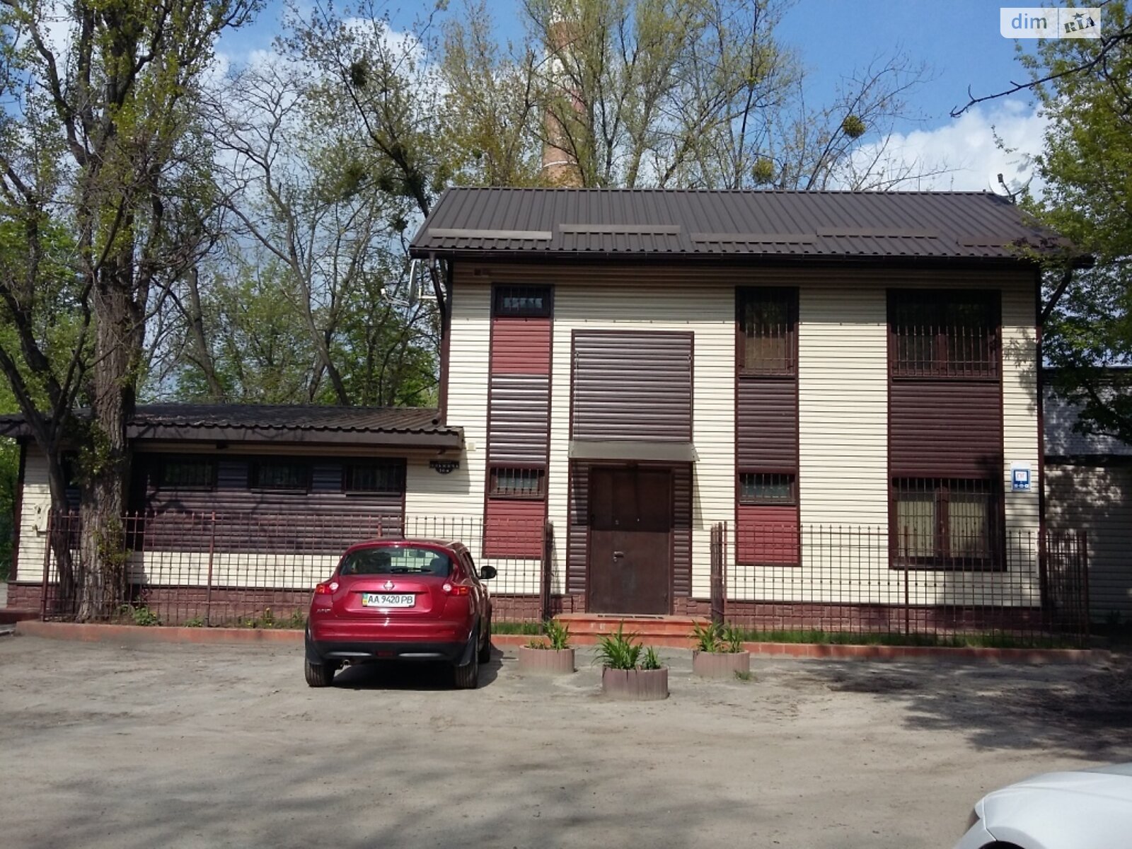 двоповерховий будинок з гаражем, 180 кв. м, метал. Продаж в Києві, район Шевченківський фото 1 двоповерховий будинок з гаражем, 180 кв. м, метал. Продаж в Києві, район Шевченківський фото 1