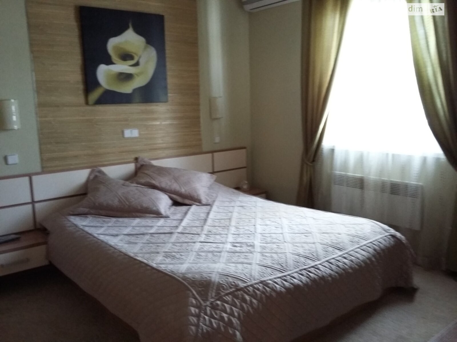 двоповерховий будинок з гаражем, 180 кв. м, метал. Продаж в Києві, район Шевченківський фото 1 двоповерховий будинок з гаражем, 180 кв. м, метал. Продаж в Києві, район Шевченківський фото 1