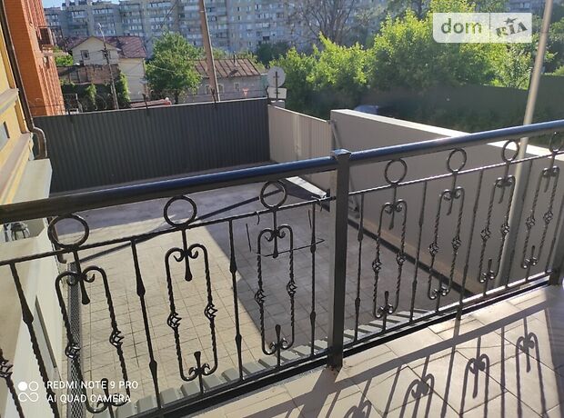 триповерховий будинок, 1005 кв. м, цегла. Продаж в Києві, район Шевченківський фото 1 триповерховий будинок, 1005 кв. м, цегла. Продаж в Києві, район Шевченківський фото 1