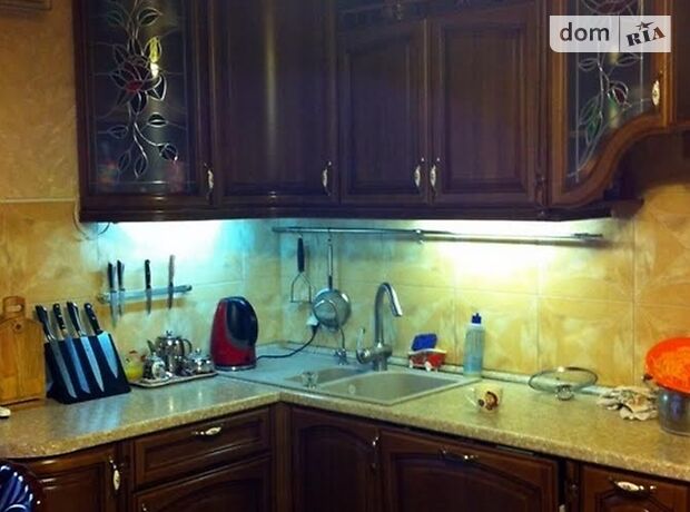 двоповерховий будинок, 410 кв. м, кирпич. Продаж в Києві, район Шевченківський фото 1 двоповерховий будинок, 410 кв. м, кирпич. Продаж в Києві, район Шевченківський фото 1
