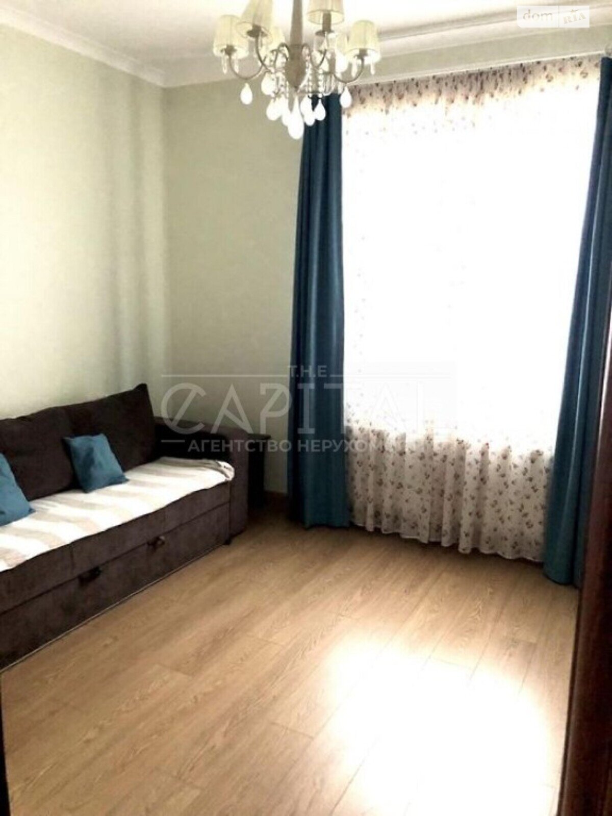 двоповерховий будинок, 200 кв. м, цегла. Продаж в Києві, район Шевченківський фото 1 двоповерховий будинок, 200 кв. м, цегла. Продаж в Києві, район Шевченківський фото 1