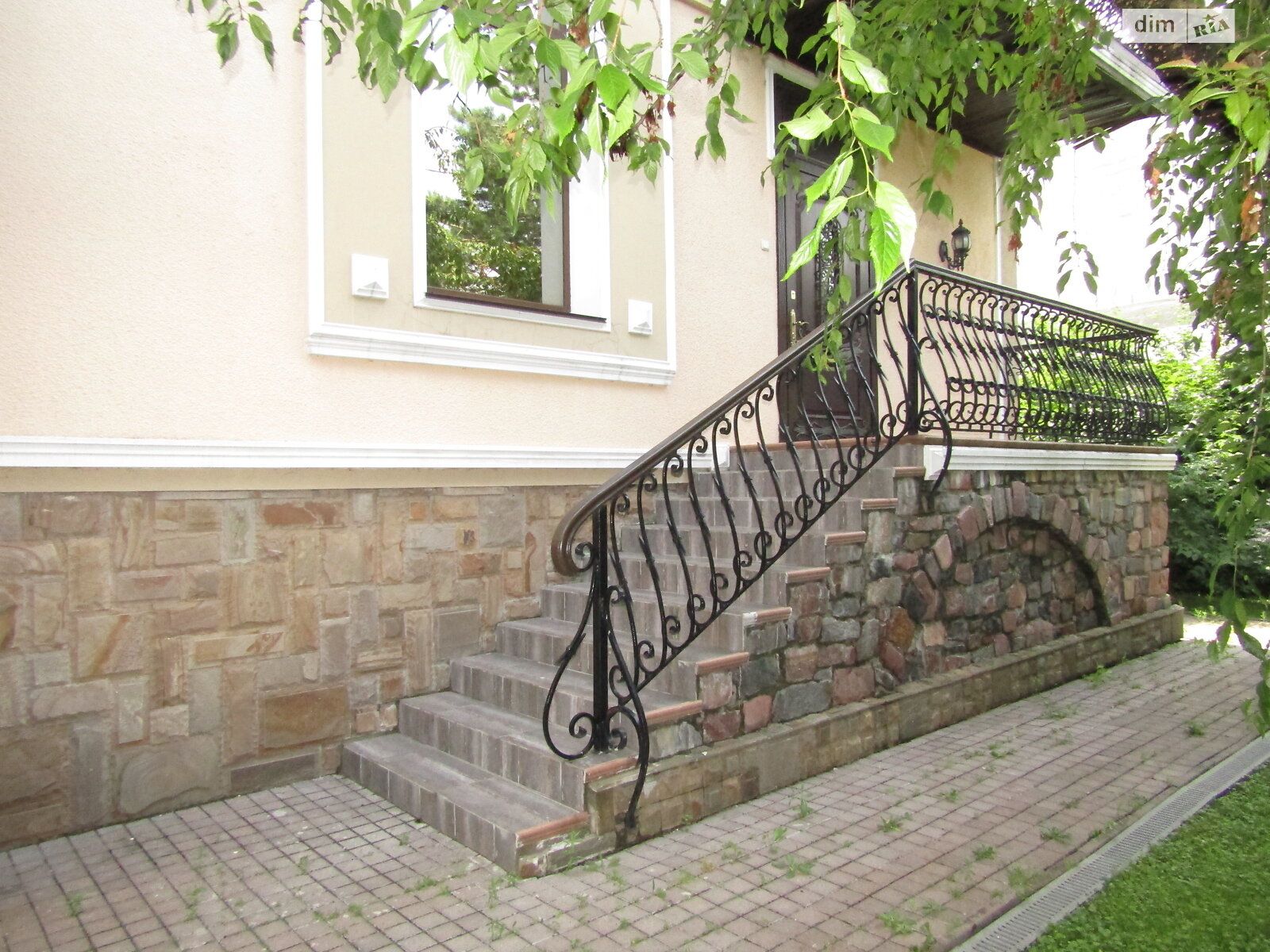 двухэтажный дом, 635.9 кв. м, кирпич. Продажа в Киеве район Соломенский фото 1
