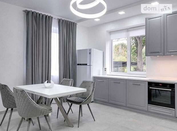 двоповерховий будинок, 215 кв. м, цегла. Продаж в Києві, район Солом’янський фото 1 двоповерховий будинок, 215 кв. м, цегла. Продаж в Києві, район Солом’янський фото 1