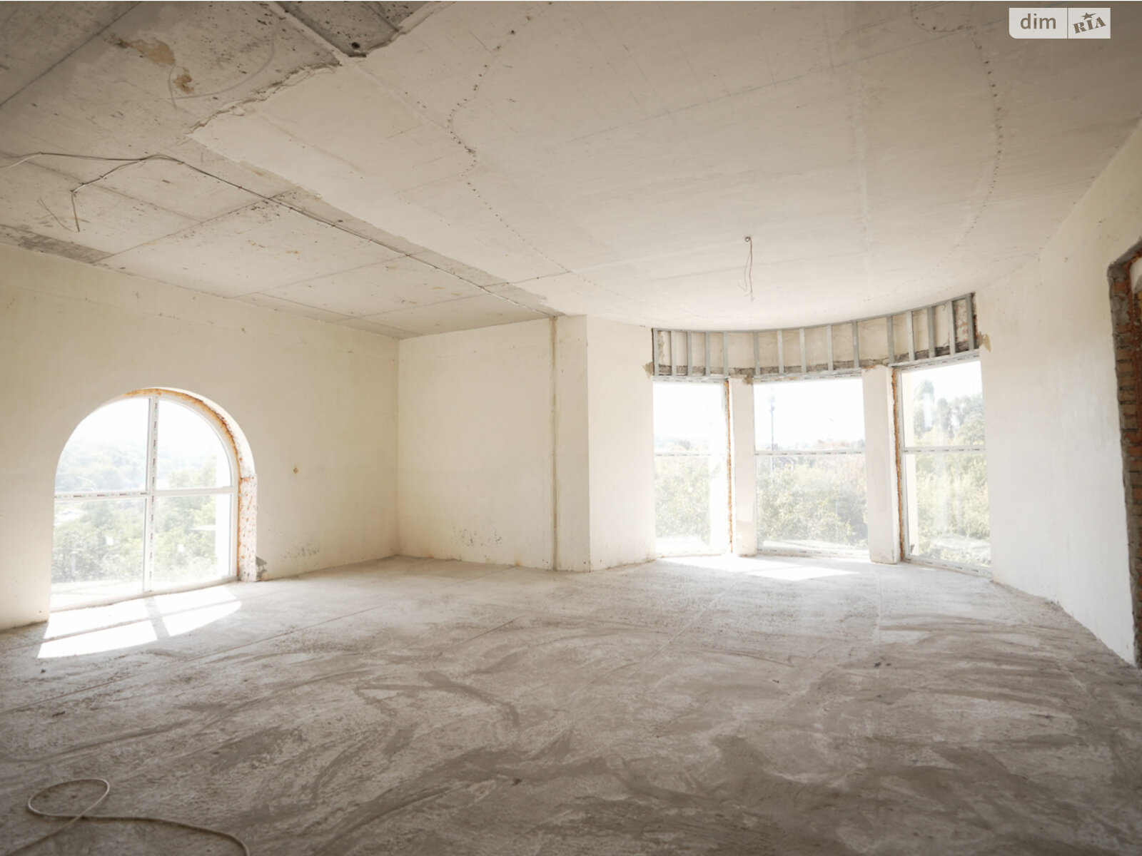 трехэтажный дом, 1042.6 кв. м, кирпич. Продажа в Киеве район Соломенский фото 1 трехэтажный дом, 1042.6 кв. м, кирпич. Продажа в Киеве район Соломенский фото 1
