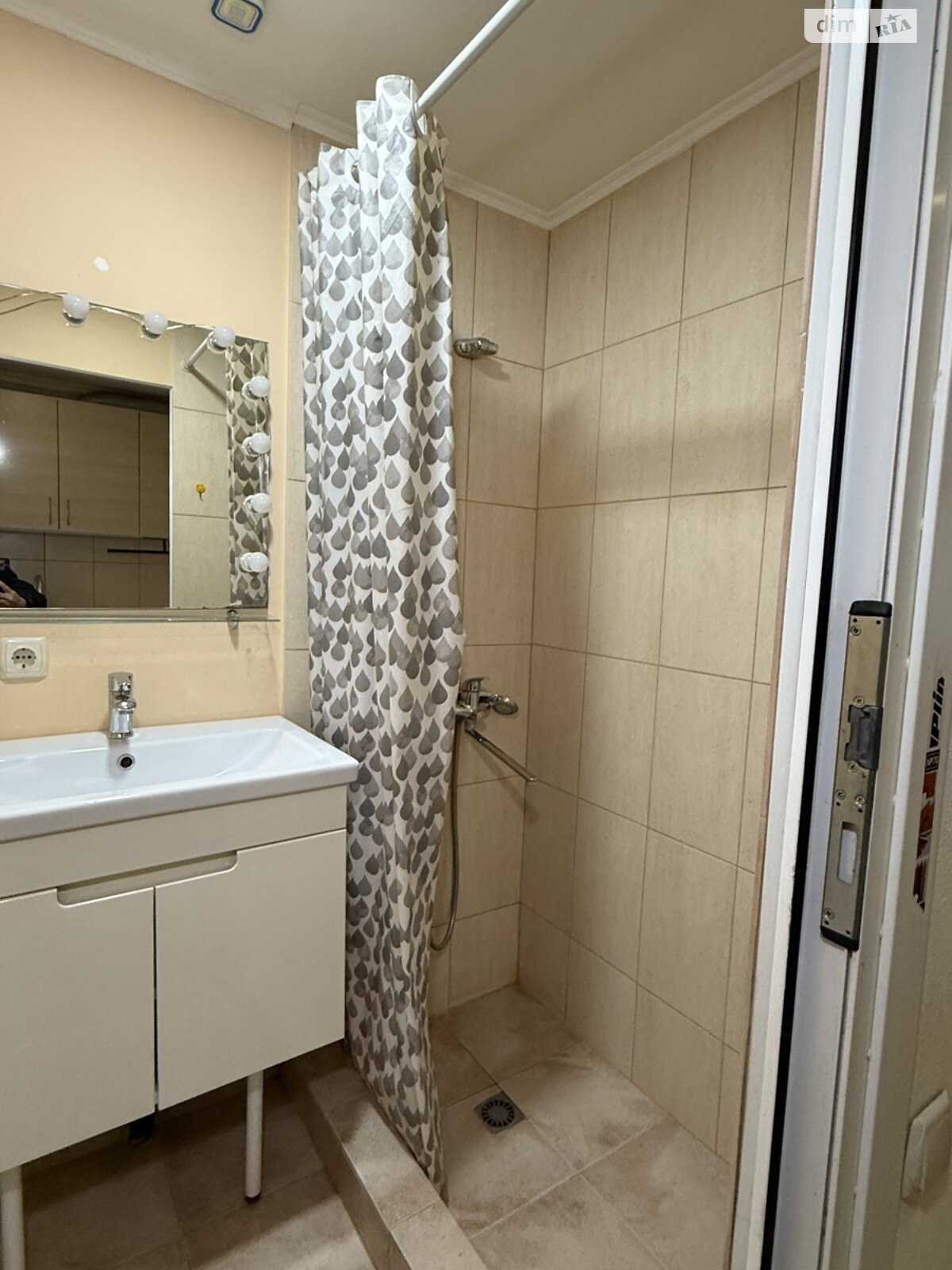 одноповерховий будинок, 93.6 кв. м, цегла. Продаж в Києві, район Солом’янський фото 1 одноповерховий будинок, 93.6 кв. м, цегла. Продаж в Києві, район Солом’янський фото 1