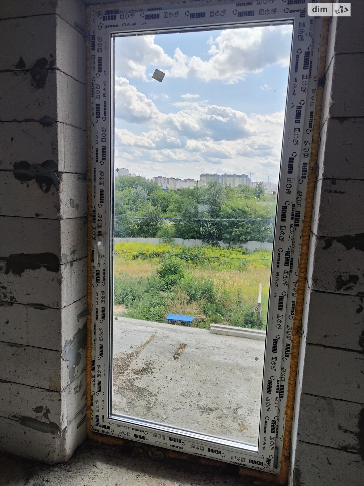 двухэтажный дом с гаражом, 255 кв. м, пеноблок. Продажа в Киеве район Соломенский фото 1 двухэтажный дом с гаражом, 255 кв. м, пеноблок. Продажа в Киеве район Соломенский фото 1