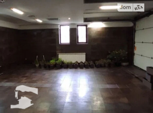 триповерховий будинок, 700 кв. м, цегла. Продаж в Києві, район Солом’янський фото 1 триповерховий будинок, 700 кв. м, цегла. Продаж в Києві, район Солом’янський фото 1