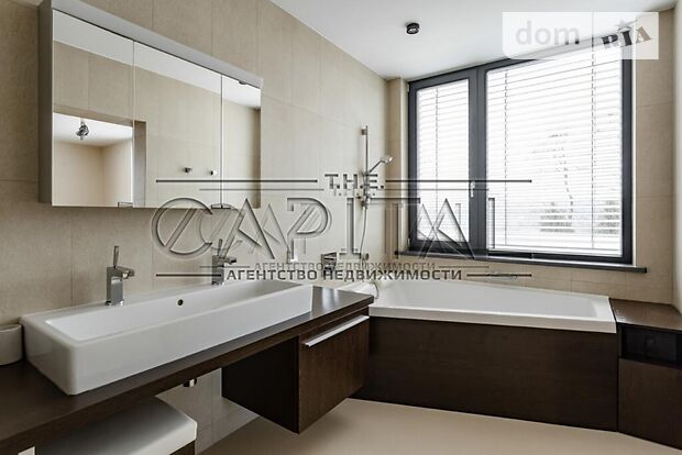 двухэтажный дом с камином, 530 кв. м, кирпич. Продажа в Киеве район Соломенский фото 1 двухэтажный дом с камином, 530 кв. м, кирпич. Продажа в Киеве район Соломенский фото 1