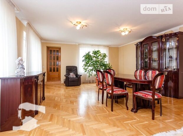 двухэтажный дом, 560 кв. м, кирпич. Продажа в Киеве район Соломенский фото 1 двухэтажный дом, 560 кв. м, кирпич. Продажа в Киеве район Соломенский фото 1