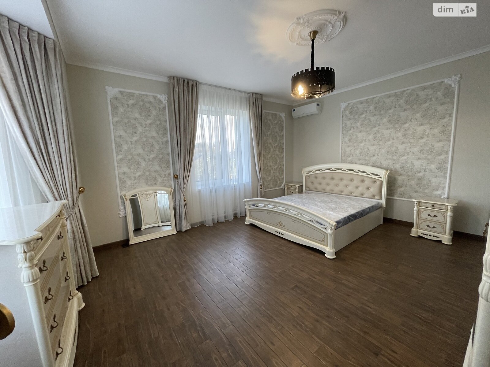 двухэтажный дом, 295.2 кв. м, пеноблок. Продажа в Киеве район Соломенский фото 1