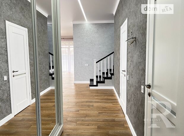 двухэтажный дом с террасой, 257 кв. м, керамический блок. Продажа в Киеве район Соломенский фото 1 двухэтажный дом с террасой, 257 кв. м, керамический блок. Продажа в Киеве район Соломенский фото 1