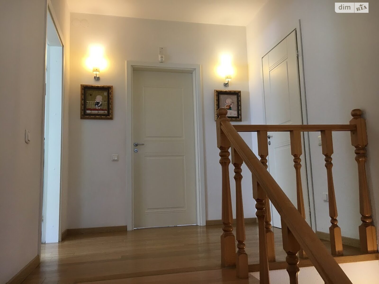 двоповерховий будинок з гаражем, 250 кв. м, цегла. Продаж в Києві, район Солом’янський фото 1 двоповерховий будинок з гаражем, 250 кв. м, цегла. Продаж в Києві, район Солом’янський фото 1