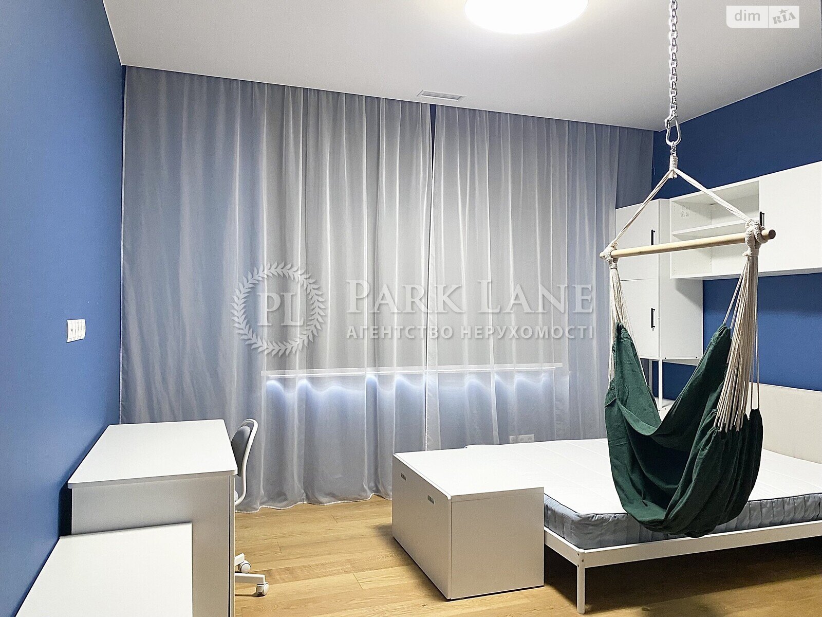 трехэтажный дом с гаражом, 405.4 кв. м, монолитно-каркасный. Продажа в Киеве район Соломянка фото 1 трехэтажный дом с гаражом, 405.4 кв. м, монолитно-каркасный. Продажа в Киеве район Соломянка фото 1