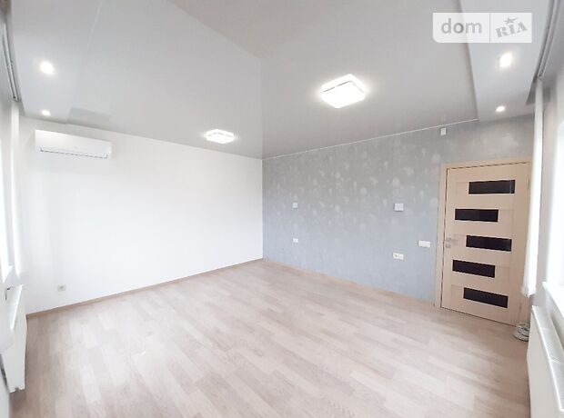 одноэтажный дом с садом, 190 кв. м, кирпич. Продажа в Киеве район Соломянка фото 1 одноэтажный дом с садом, 190 кв. м, кирпич. Продажа в Киеве район Соломянка фото 1