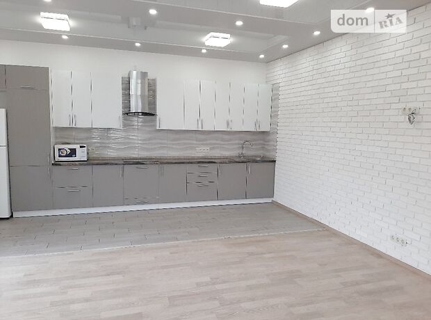 одноэтажный дом с садом, 190 кв. м, кирпич. Продажа в Киеве район Соломянка фото 1 одноэтажный дом с садом, 190 кв. м, кирпич. Продажа в Киеве район Соломянка фото 1