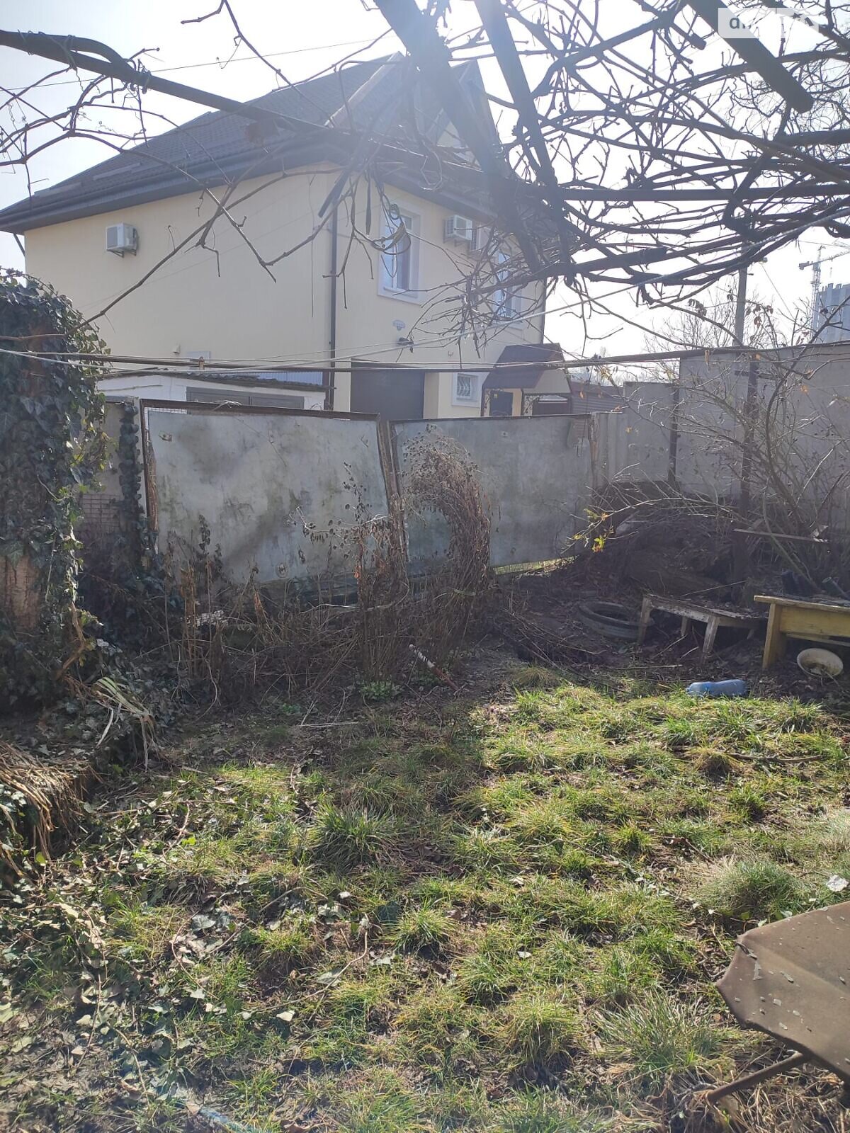 одноповерховий будинок з гаражем, 54.2 кв. м, цегла саманна. Продаж в Києві, район Совки фото 1 одноповерховий будинок з гаражем, 54.2 кв. м, цегла саманна. Продаж в Києві, район Совки фото 1