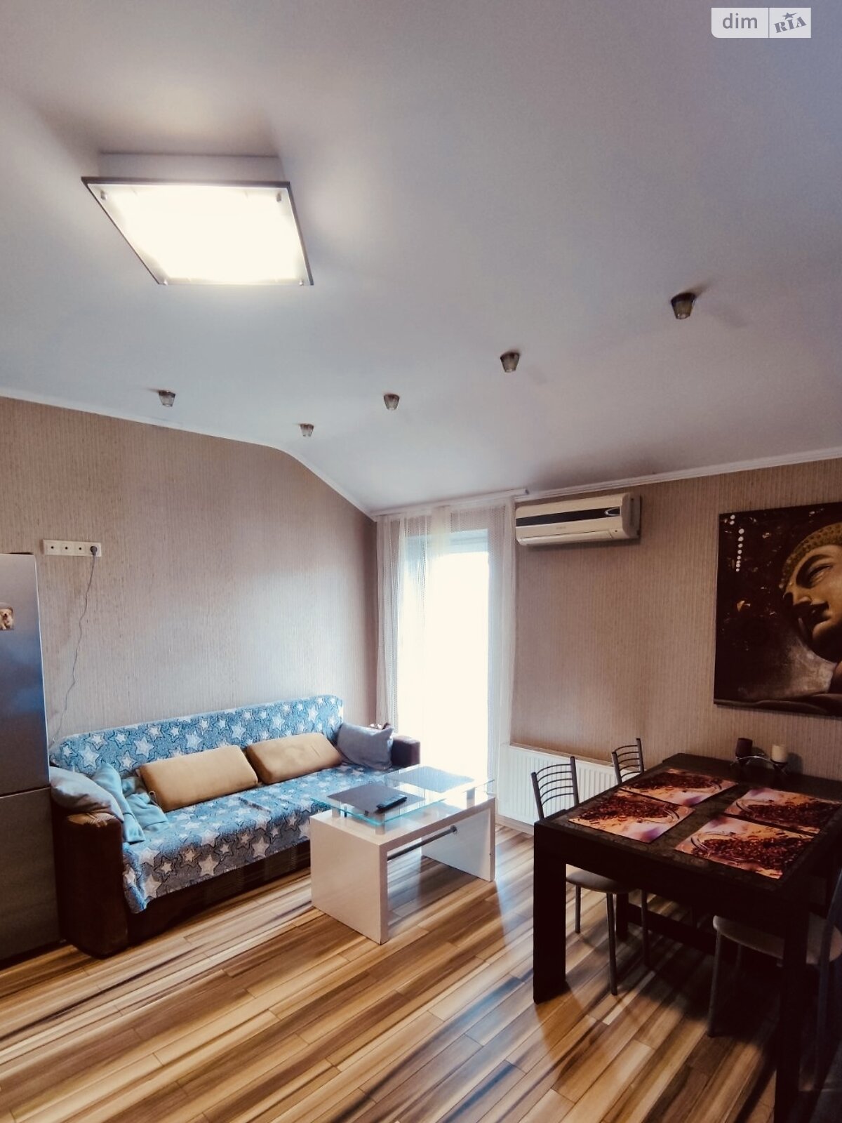двоповерховий будинок, 230.9 кв. м, ракушняк. Продаж в Києві, район Совки фото 1 двоповерховий будинок, 230.9 кв. м, ракушняк. Продаж в Києві, район Совки фото 1