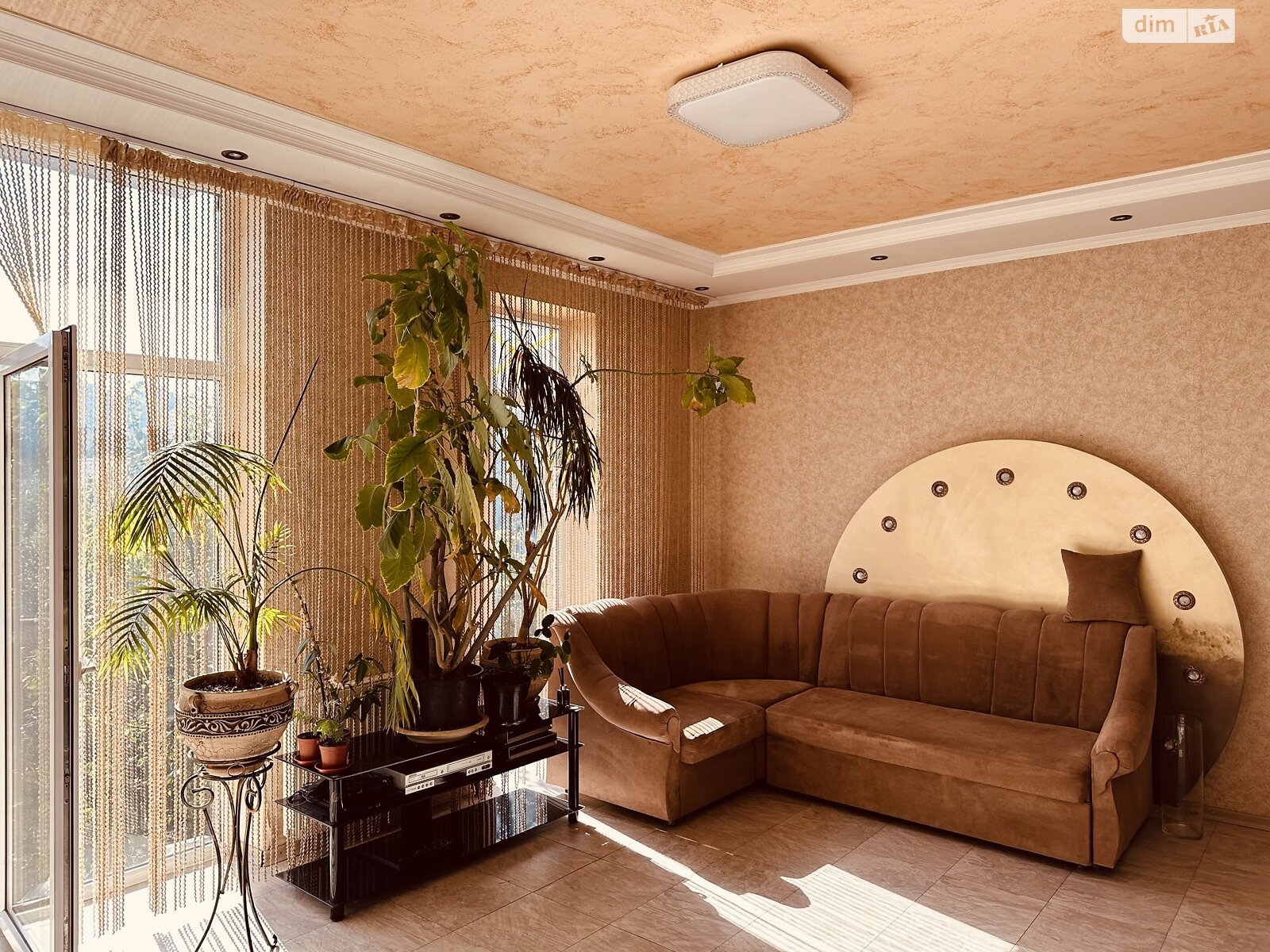 двоповерховий будинок, 230.9 кв. м, ракушняк. Продаж в Києві, район Совки фото 1 двоповерховий будинок, 230.9 кв. м, ракушняк. Продаж в Києві, район Совки фото 1