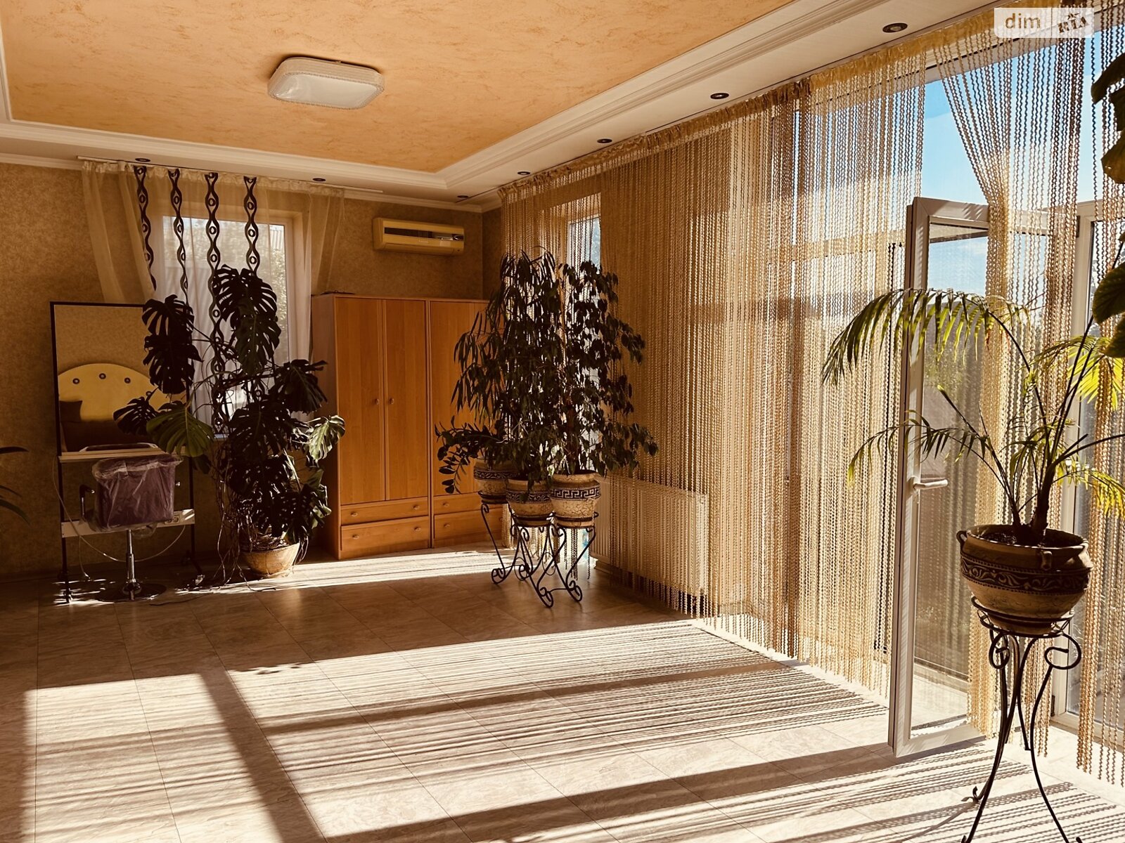 двоповерховий будинок, 230.9 кв. м, ракушняк. Продаж в Києві, район Совки фото 1 двоповерховий будинок, 230.9 кв. м, ракушняк. Продаж в Києві, район Совки фото 1