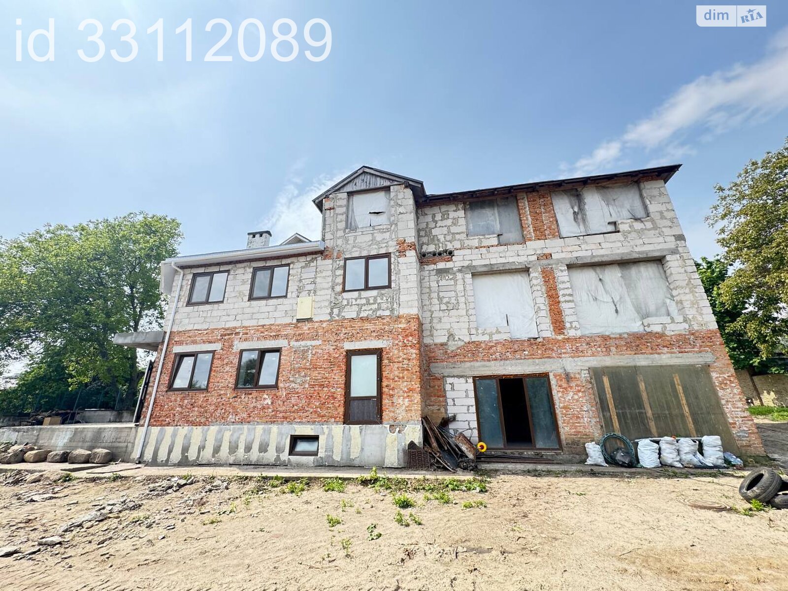 двоповерховий будинок з мансардою, 280 кв. м, цегла. Продаж в Києві, район Совки фото 1 двоповерховий будинок з мансардою, 280 кв. м, цегла. Продаж в Києві, район Совки фото 1