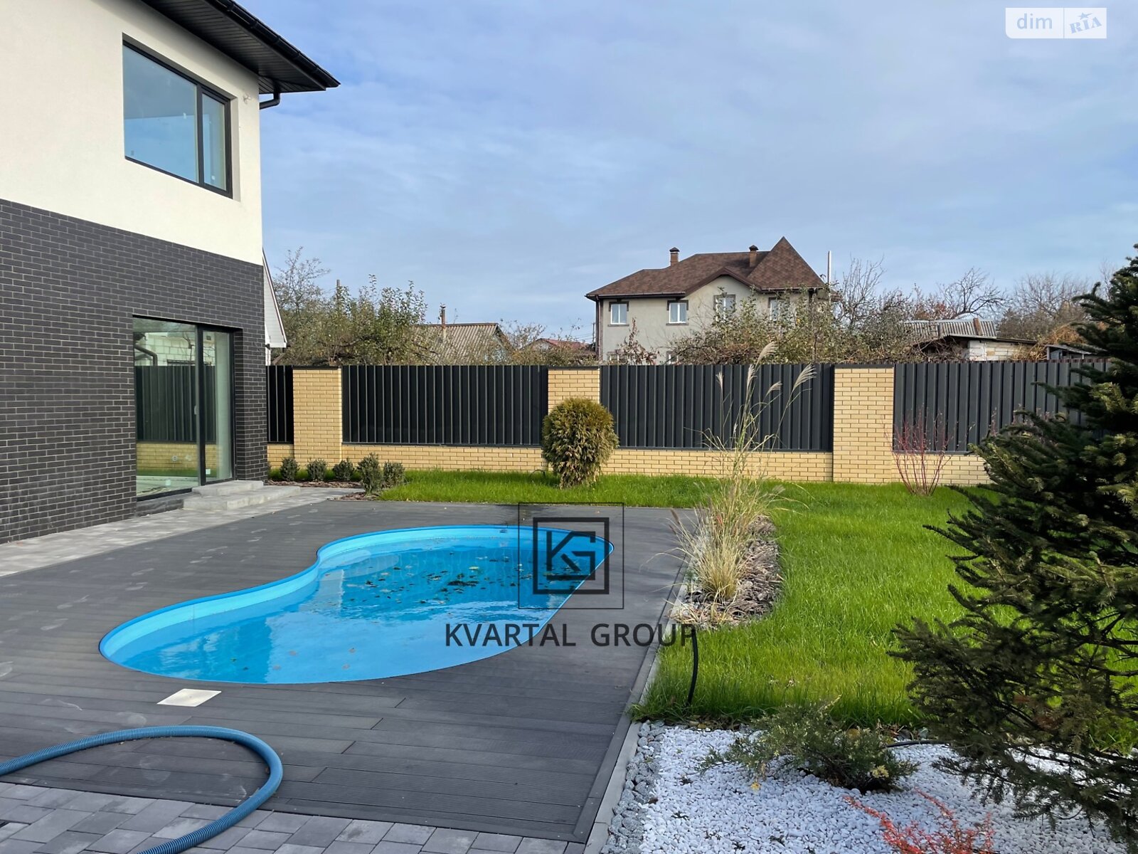 двухэтажный дом с балконом, 253.1 кв. м, газобетон. Продажа в Киеве район Святошинский фото 1 двухэтажный дом с балконом, 253.1 кв. м, газобетон. Продажа в Киеве район Святошинский фото 1