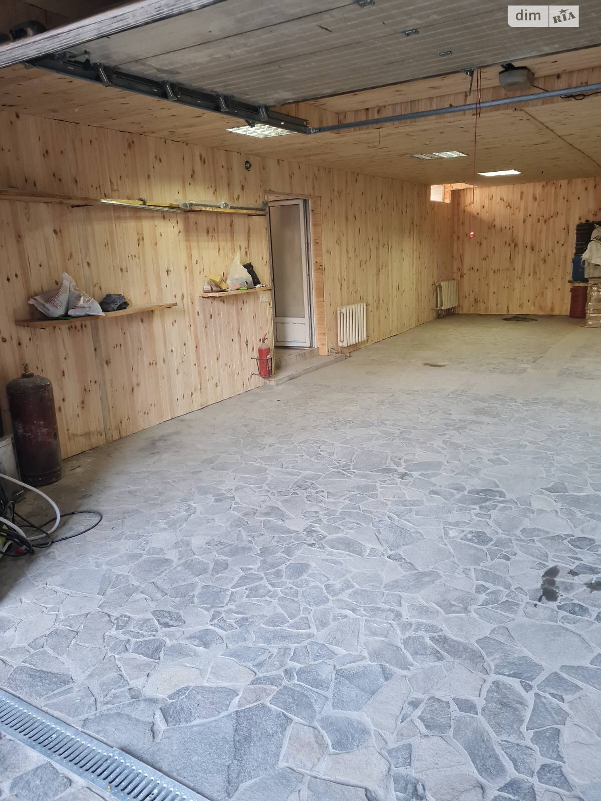 двухэтажный дом с верандой, 298 кв. м, кирпич. Продажа в Киеве район Святошинский фото 1 двухэтажный дом с верандой, 298 кв. м, кирпич. Продажа в Киеве район Святошинский фото 1