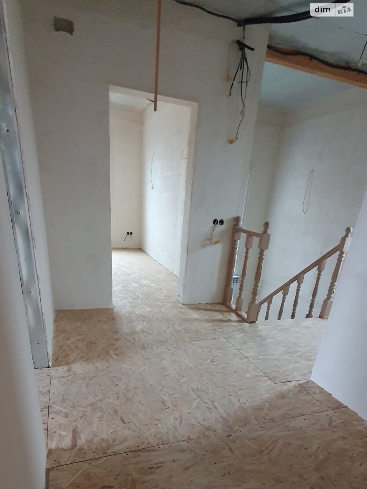 двухэтажный дом с верандой, 298 кв. м, кирпич. Продажа в Киеве район Святошинский фото 1 двухэтажный дом с верандой, 298 кв. м, кирпич. Продажа в Киеве район Святошинский фото 1
