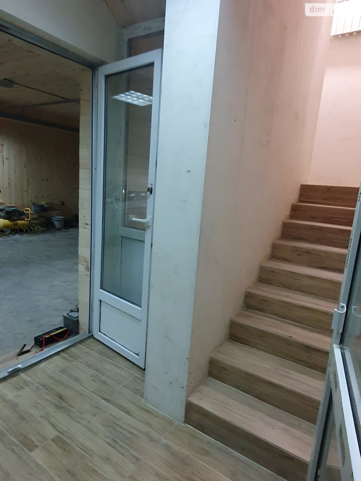 двухэтажный дом с верандой, 298 кв. м, кирпич. Продажа в Киеве район Святошинский фото 1 двухэтажный дом с верандой, 298 кв. м, кирпич. Продажа в Киеве район Святошинский фото 1