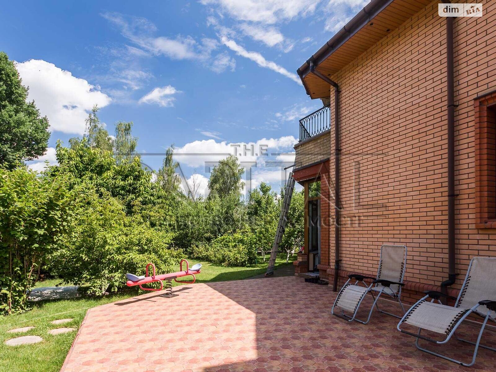 двухэтажный дом с гаражом, 410 кв. м, кирпич. Продажа в Киеве район Святошинский фото 1 двухэтажный дом с гаражом, 410 кв. м, кирпич. Продажа в Киеве район Святошинский фото 1