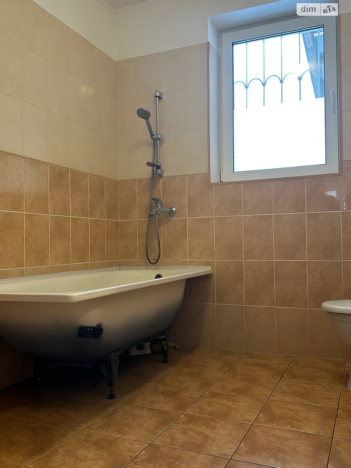 одноповерховий будинок, 74.2 кв. м, цегла. Продаж в Києві, район Святошинський фото 1 одноповерховий будинок, 74.2 кв. м, цегла. Продаж в Києві, район Святошинський фото 1