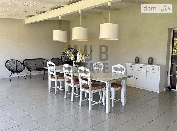 двоповерховий будинок, 420 кв. м, кирпич. Продаж в Києві, район Святошинський фото 1 двоповерховий будинок, 420 кв. м, кирпич. Продаж в Києві, район Святошинський фото 1