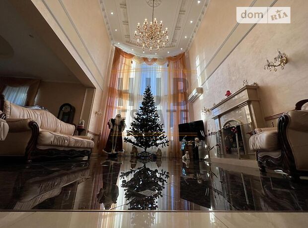 триповерховий будинок, 650 кв. м, кирпич. Продаж в Києві, район Святошинський фото 1 триповерховий будинок, 650 кв. м, кирпич. Продаж в Києві, район Святошинський фото 1