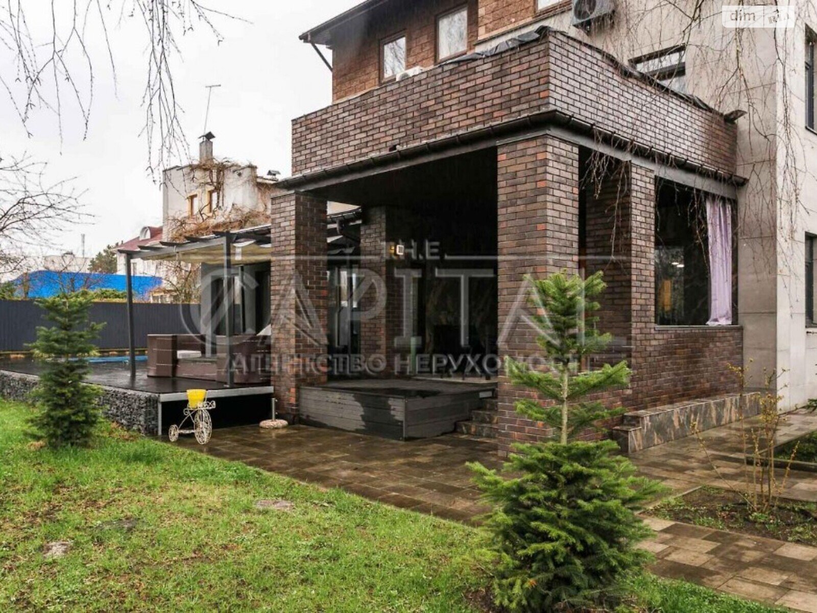 трехэтажный дом, 450 кв. м, кирпич. Продажа в Киеве район Святошинский фото 1