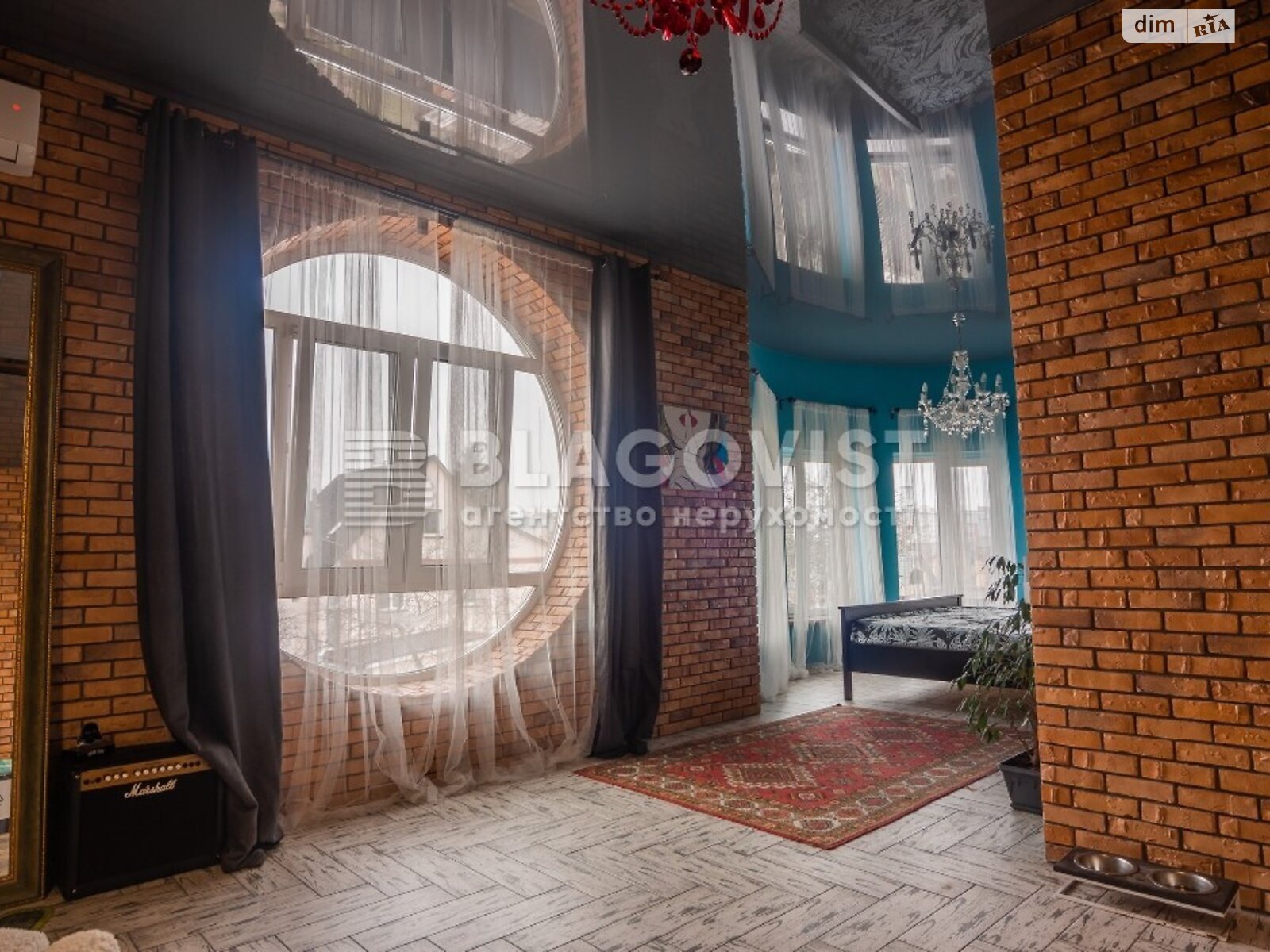 двухэтажный дом веранда, 298 кв. м, кирпич. Продажа в Киеве район Святошинский фото 1