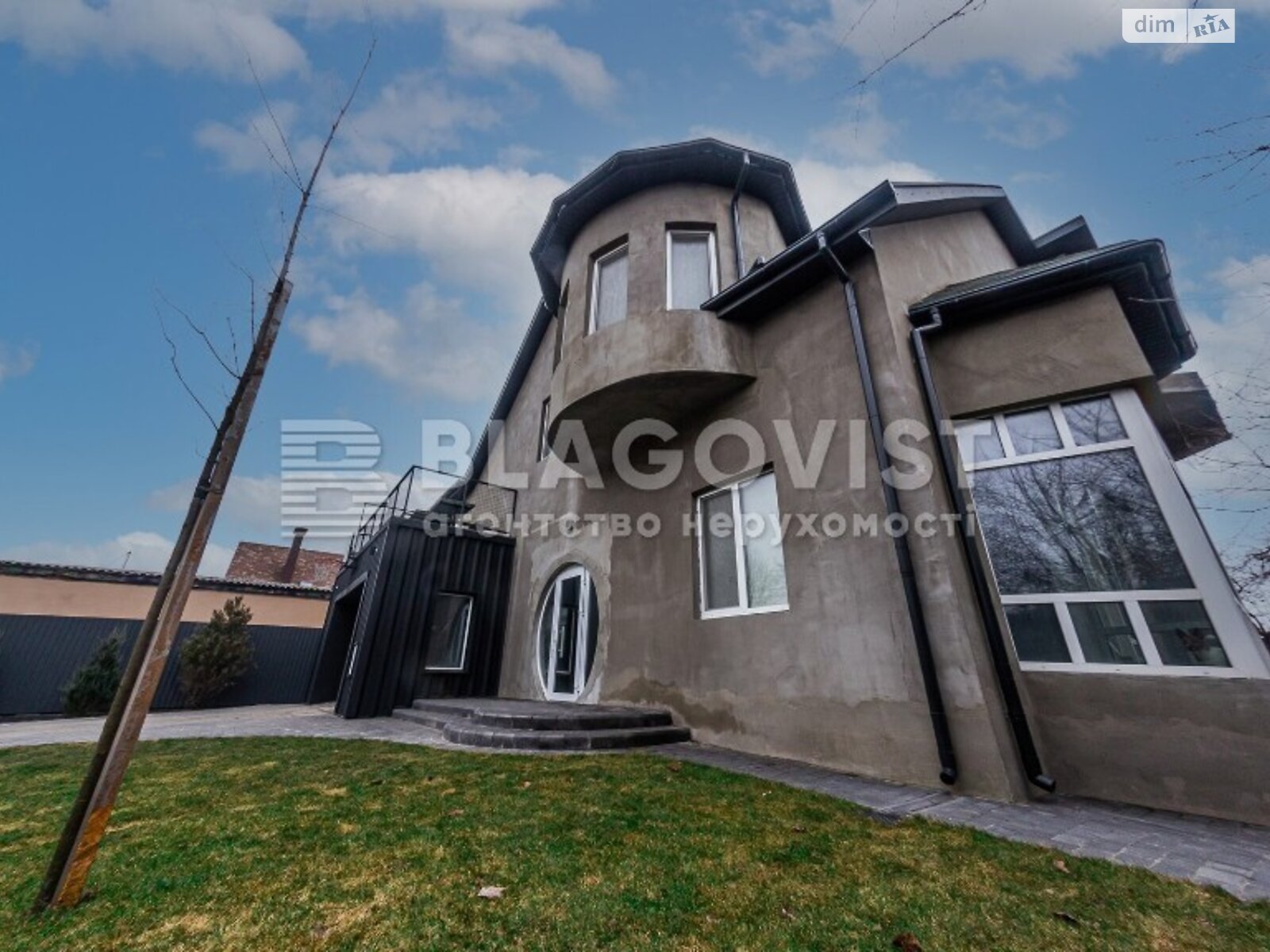 двухэтажный дом веранда, 298 кв. м, кирпич. Продажа в Киеве район Святошинский фото 1