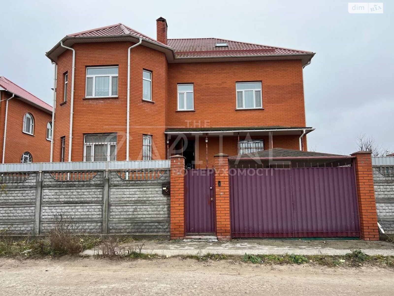 трехэтажный дом с мансардой, 370 кв. м, кирпич. Продажа в Киеве район Троещина фото 1 трехэтажный дом с мансардой, 370 кв. м, кирпич. Продажа в Киеве район Троещина фото 1