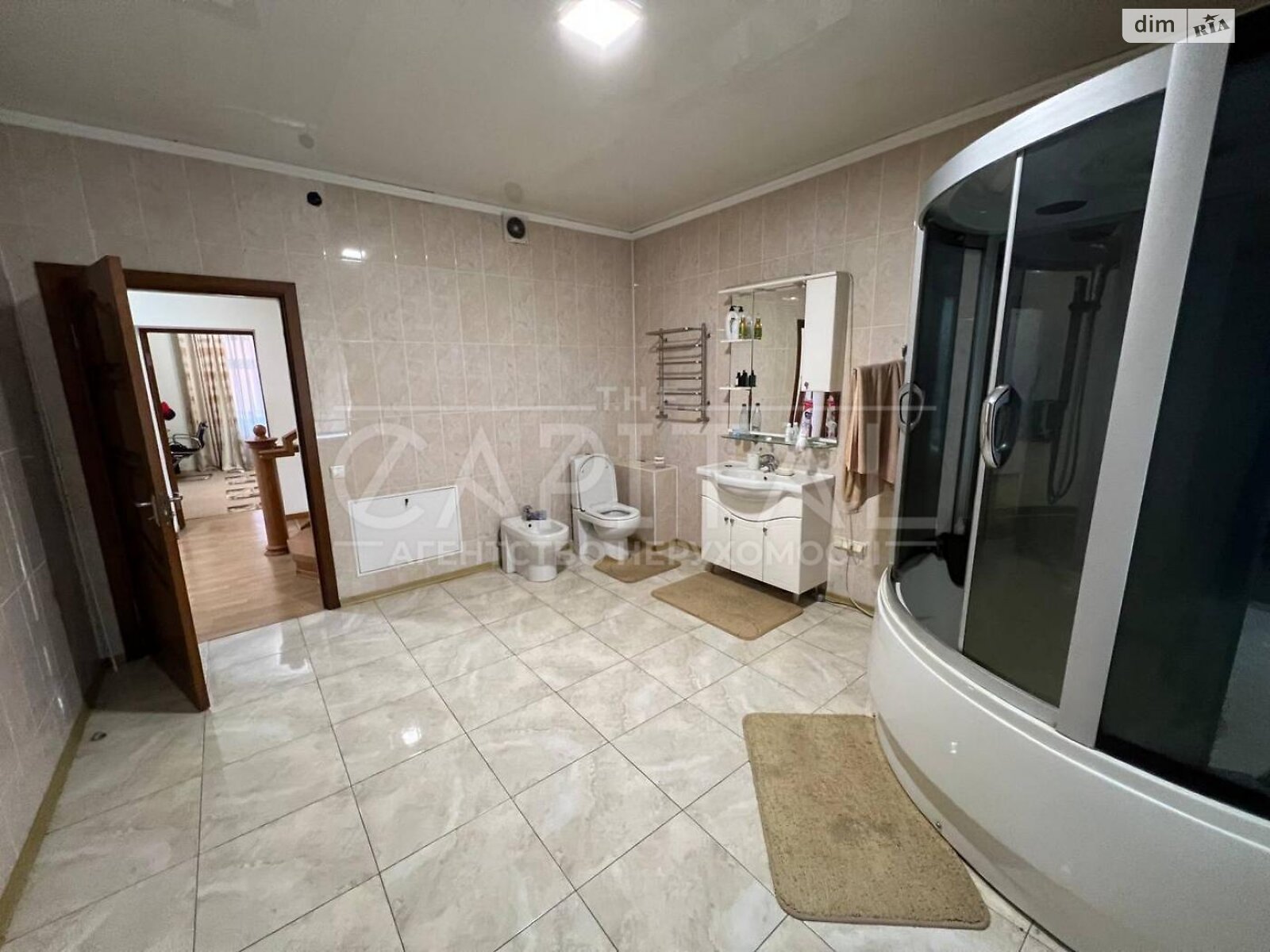 трехэтажный дом с мансардой, 370 кв. м, кирпич. Продажа в Киеве район Троещина фото 1 трехэтажный дом с мансардой, 370 кв. м, кирпич. Продажа в Киеве район Троещина фото 1