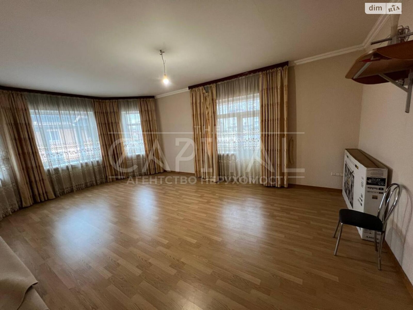 трехэтажный дом с мансардой, 370 кв. м, кирпич. Продажа в Киеве район Троещина фото 1 трехэтажный дом с мансардой, 370 кв. м, кирпич. Продажа в Киеве район Троещина фото 1