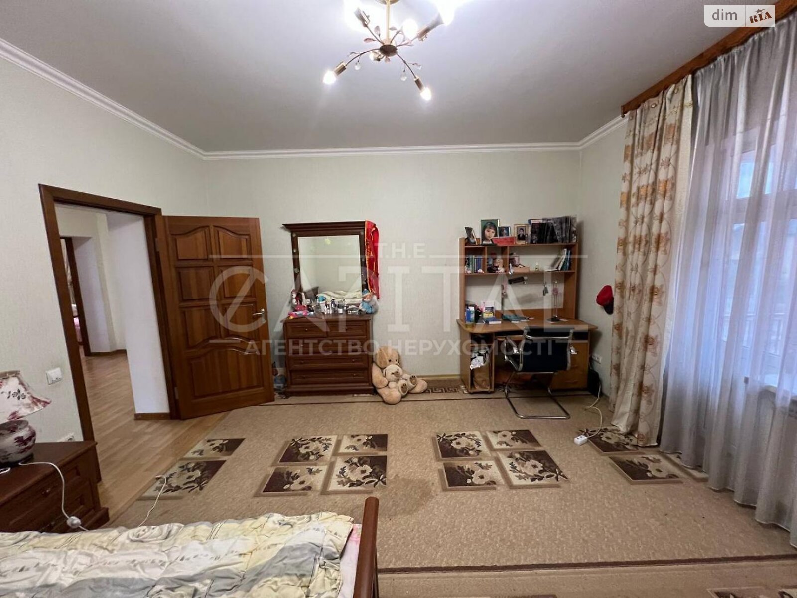 трехэтажный дом с мансардой, 370 кв. м, кирпич. Продажа в Киеве район Троещина фото 1 трехэтажный дом с мансардой, 370 кв. м, кирпич. Продажа в Киеве район Троещина фото 1