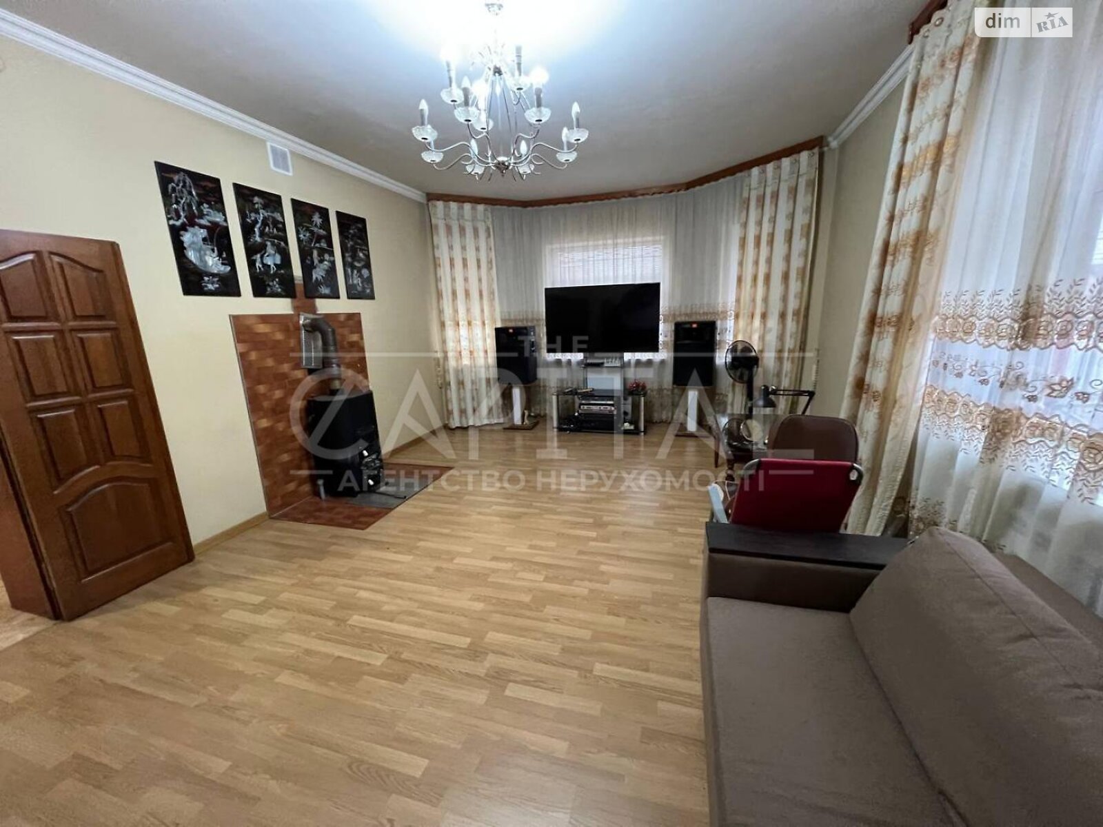 трехэтажный дом с мансардой, 370 кв. м, кирпич. Продажа в Киеве район Троещина фото 1 трехэтажный дом с мансардой, 370 кв. м, кирпич. Продажа в Киеве район Троещина фото 1