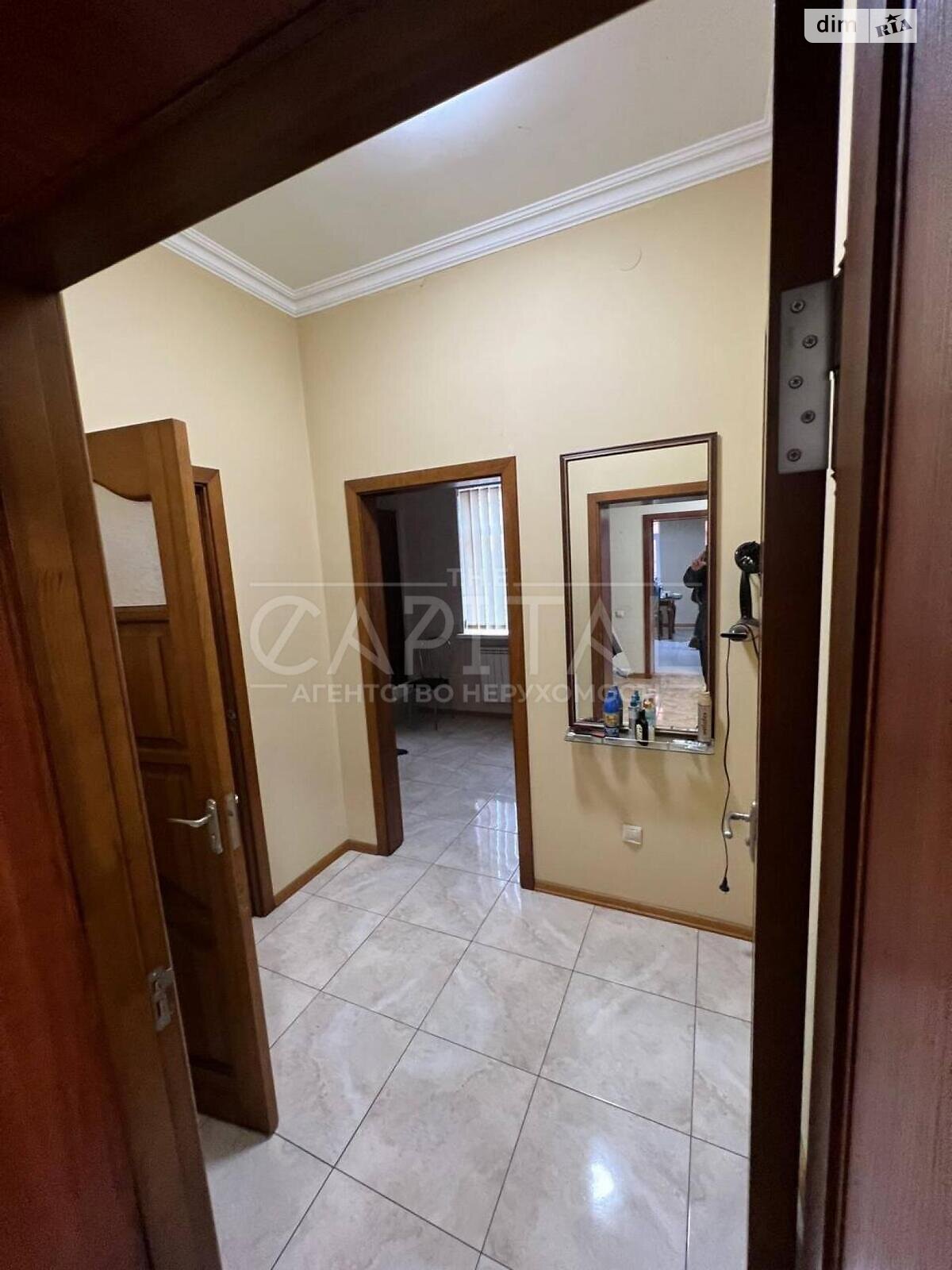 трехэтажный дом с мансардой, 370 кв. м, кирпич. Продажа в Киеве район Троещина фото 1 трехэтажный дом с мансардой, 370 кв. м, кирпич. Продажа в Киеве район Троещина фото 1