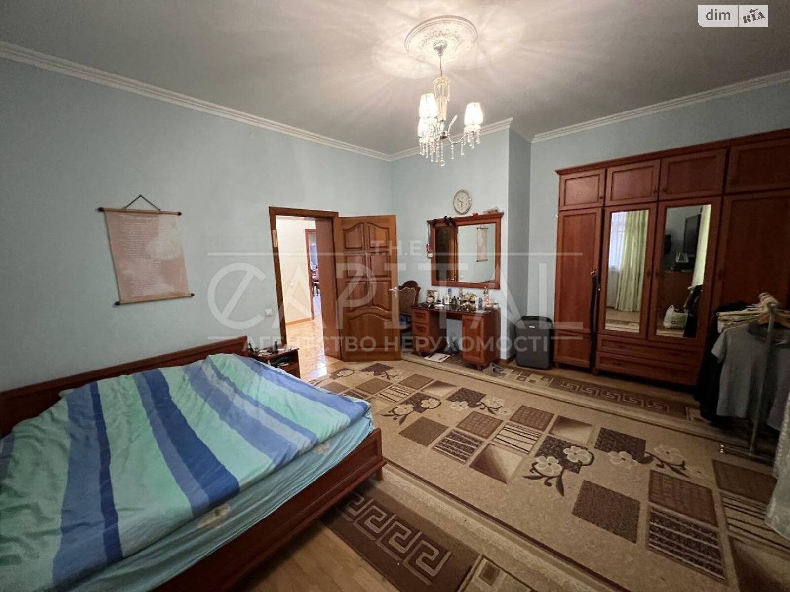 трехэтажный дом с мансардой, 370 кв. м, кирпич. Продажа в Киеве район Троещина фото 1 трехэтажный дом с мансардой, 370 кв. м, кирпич. Продажа в Киеве район Троещина фото 1